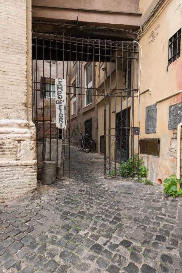 Campo De' Fiori Appartamento Via Di Grotta Pinta Roma Exterior foto